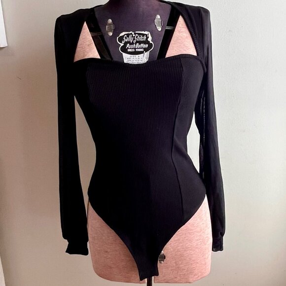 Abercrombie + Lulus Outfit Bundle —Jeans (28) + Sweetheart Bodysuit (M) - Picture 2 of 6